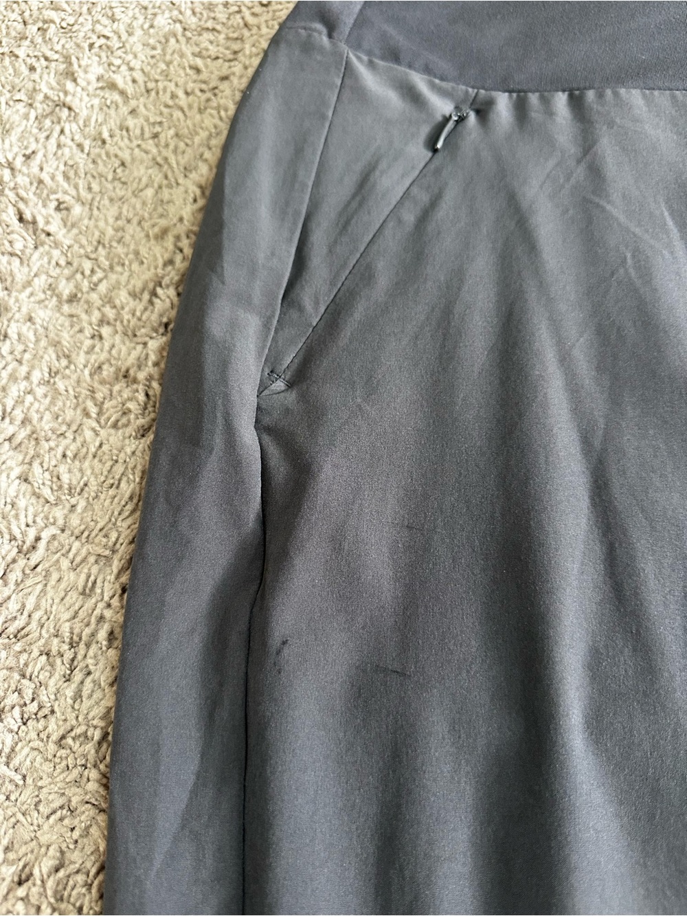 Athleta Soho Jogger Pants Women’s 14 Cast Iron Gray Stretch Lightweight Casual - Picture 15 of 16